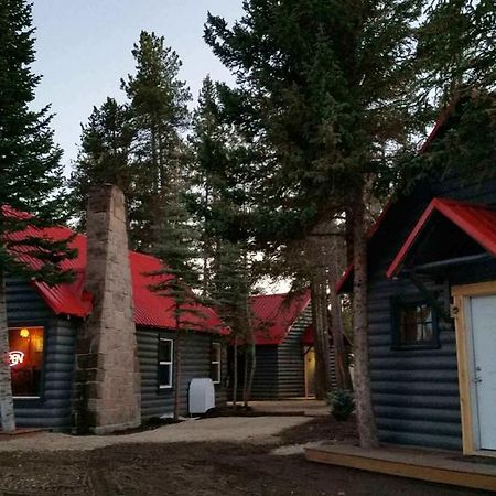 Yellowstone Cabins And Rv West Yellowstone Kültér fotó